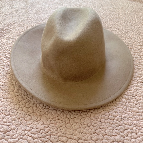 NWT Free People 100% Wool Felt Hat Taupe One Size - Picture 3 of 5